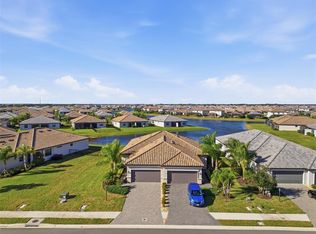 16079 Sunny Day Dr, Bradenton, FL 34211