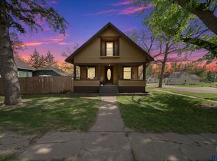 511 W Main St, Beresford, SD 57004