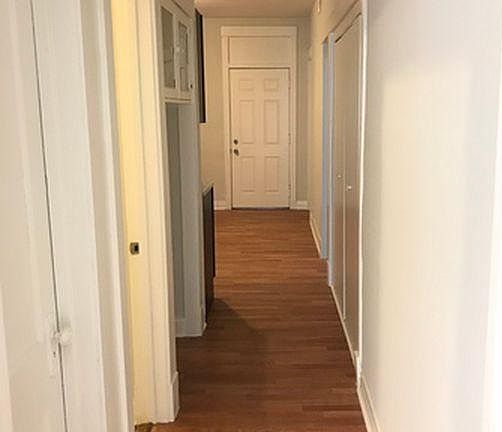 4th image of 1922 N Lowell Ave