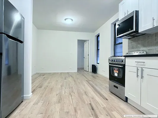 Rented by Sovereign Associates | media 3