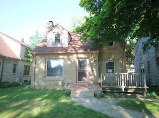 3914 N 52nd St, Milwaukee, WI 53216