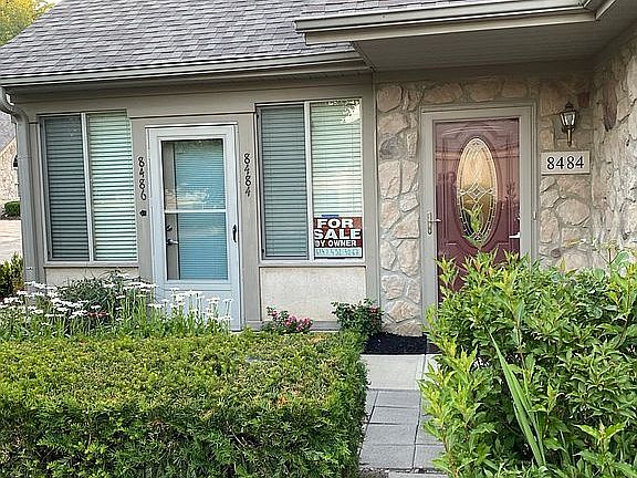 5th image of 8484 Stonewoods Ln