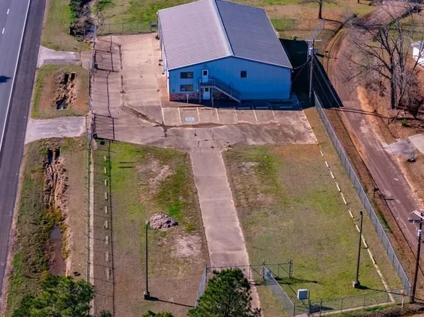 8424 N Us Highway 69, Pollok, TX 75969