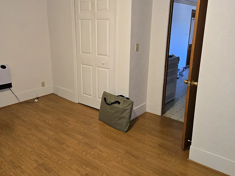 205 Pine St #1 — Photo 5