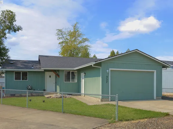 337 S Grove Ln, Sutherlin, OR 97479