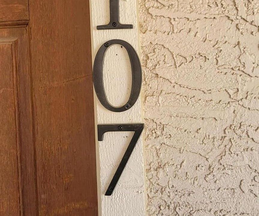 1st image of 3102 E Clarendon Ave Unit 107