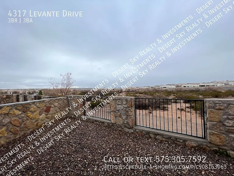 4317 Levante Dr — Photo 26
