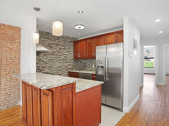 4th image of 361 Saint Marks Ave APT 2