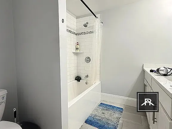 82 N Beacon St #6 — Photo 6