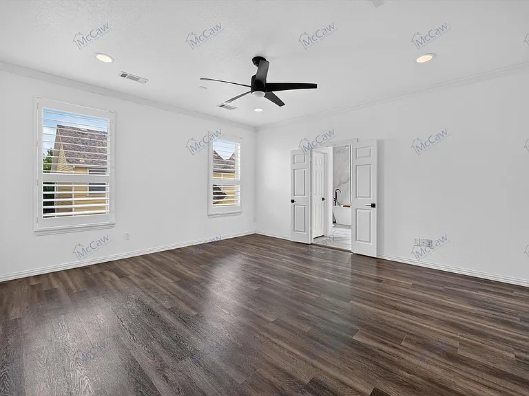 2208 Grizzly Run Ln — Photo 16