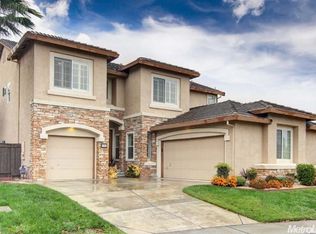 300 Connor Cir, Sacramento, CA 95835