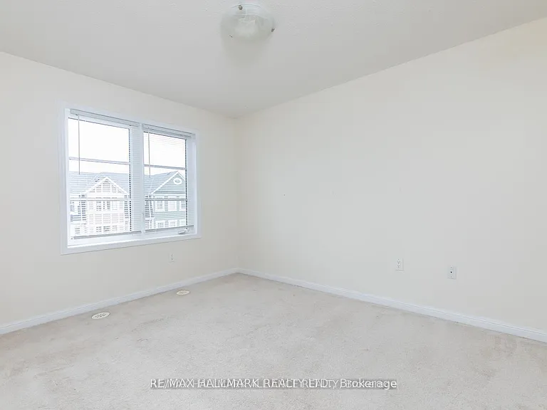 142 Baycliffe Cres — Photo 10