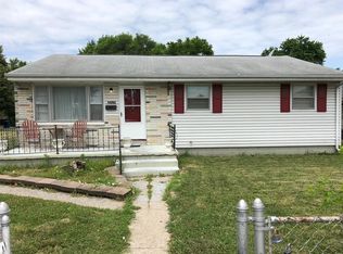 2223 N 4th St, Saint Charles, MO 63301