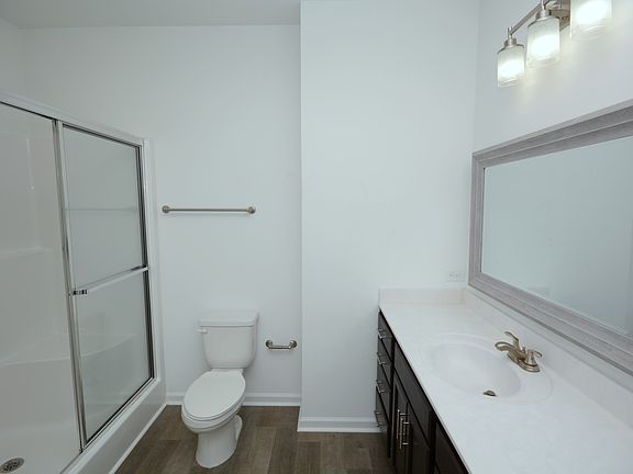 4th image of 1620 Perla Dr