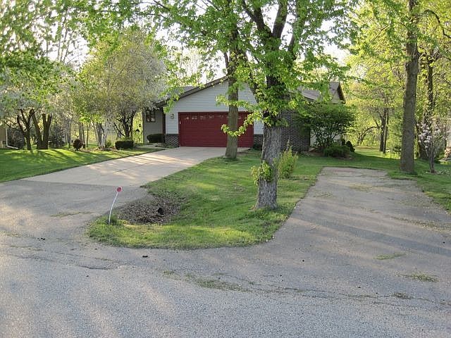 2nd image of 8347 N Stone Farm Rd