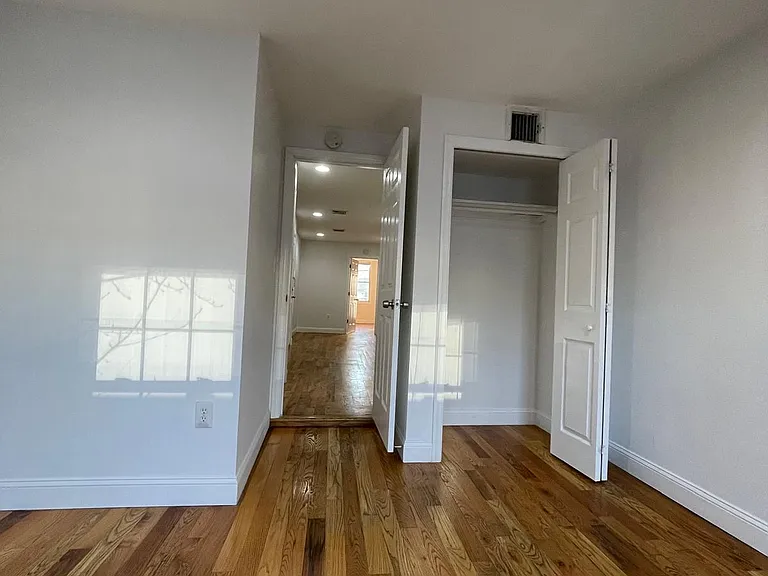 16.5 Wallis Ave #2 — Photo 10