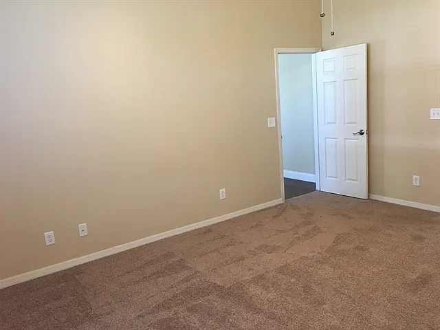 2828 Laurel Leaf Dr — Photo 10