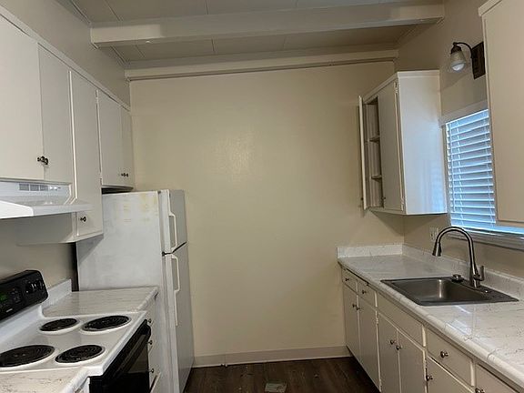 5th image of 2677 Baldwin Ln APT B