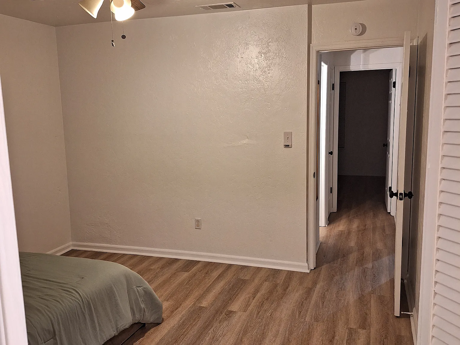 Sweet Little Spot Near Tsc/Fsu: Room For Rent — Photo 2