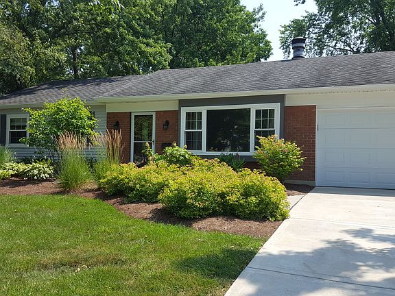 2nd image of 221 Wickham Dr