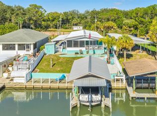 113 E Ariel Rd, Oak Hill, FL 32759