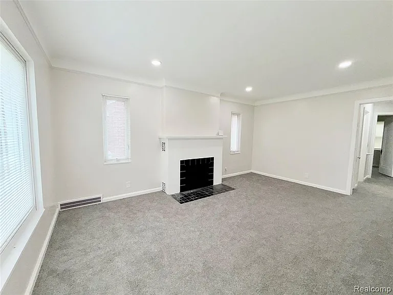 10630 Whitehill St — Photo 4