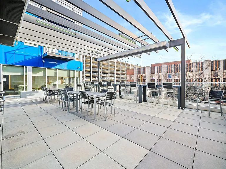 The Maxwell Downtown Des Moines — Photo 15