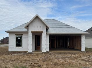 10435 Highpoint Dr, Denham Springs, LA 70706