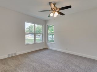 50 Shadowbrook Ln, Hurst, TX 76053