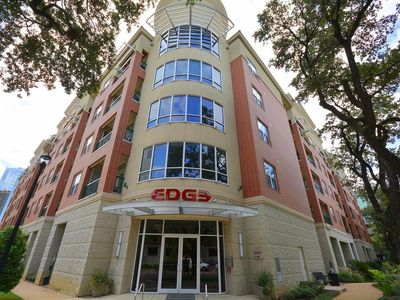 300 Saint Joseph Pkwy APT 122, Houston, TX, 77002