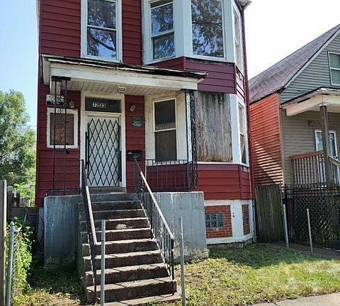 2nd image of 7233 S Sangamon St