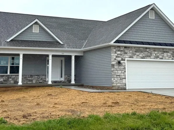 115 Santiago Cir, Martinsburg, WV 25403