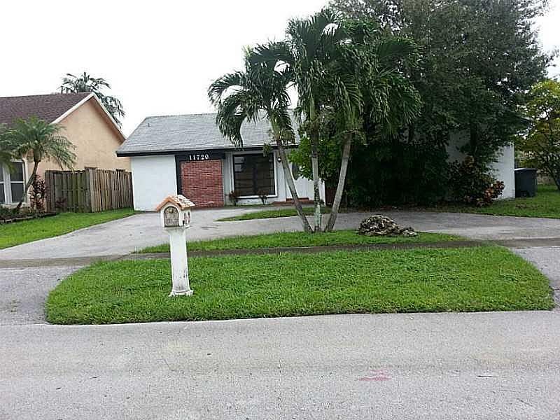 1st image of 11720 NW 39th St
