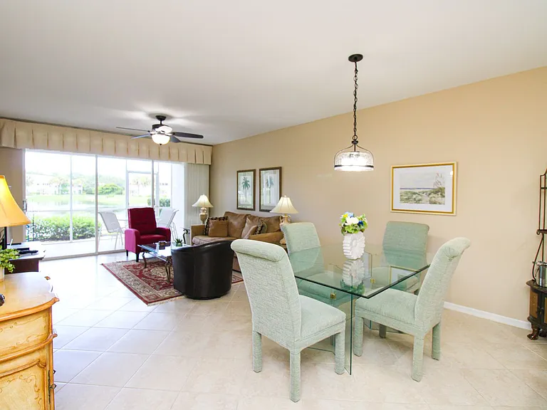 5025 Cedar Springs Dr #102 — Photo 35