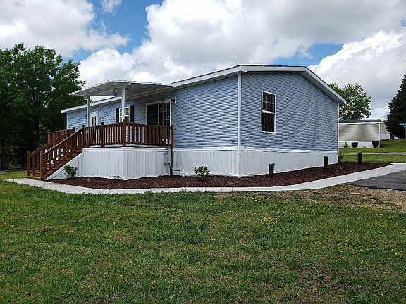 5th image of 171 Redwood Ln