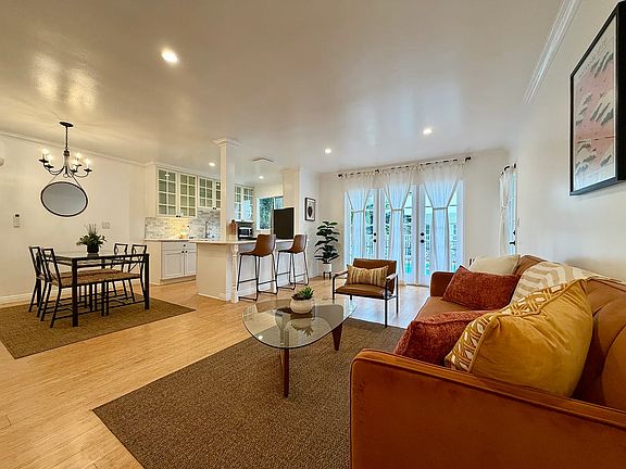 2nd image of 1027 20th St #1C