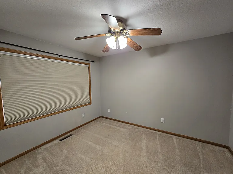 4710 Donald Dr — Photo 38