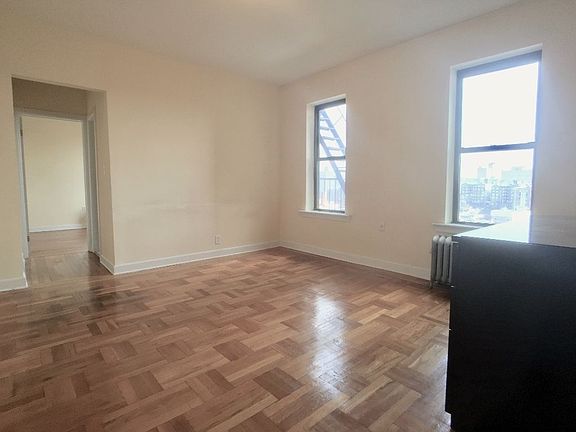 5th image of 590 Fort Washington Ave APT 3D