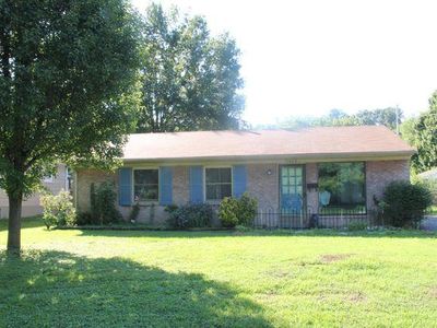 5015 Lesabre Dr, Louisville, KY, 40216