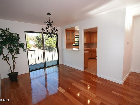 5th image of 5121 Westpark Dr #9