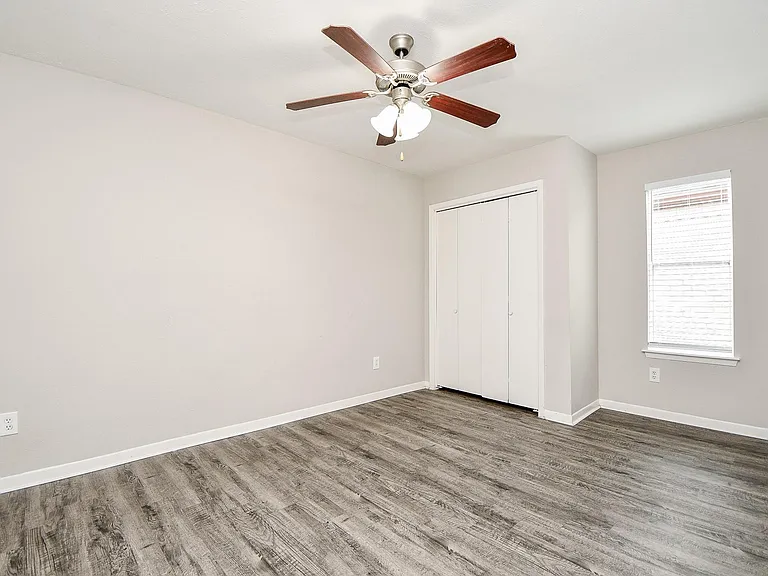 11411 Pepperdine Ln — Photo 24