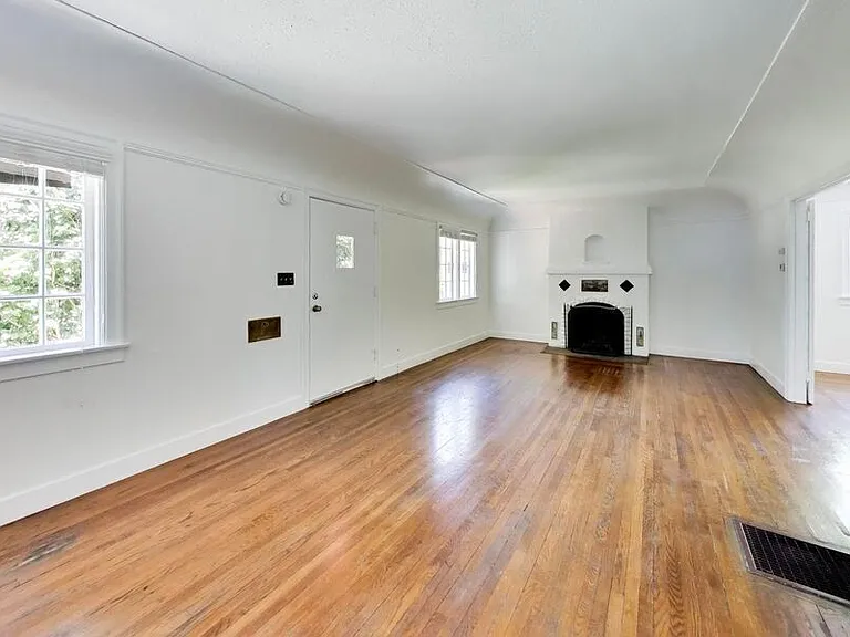 857 Partridge Ave #1 — Photo 6