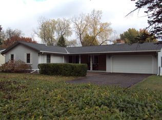 103 15th Ave NW, New Brighton, MN 55112