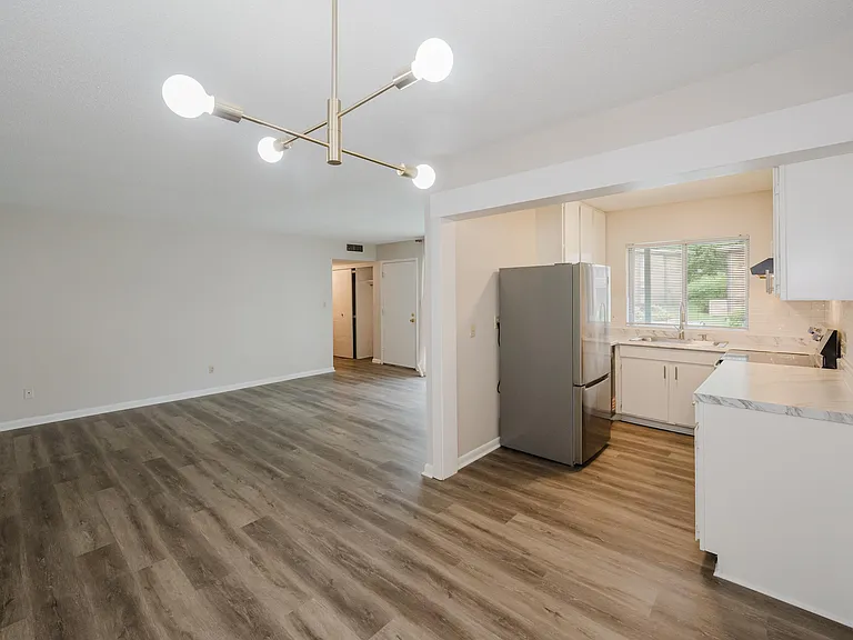 3101 Lorna Rd #123 — Photo 12
