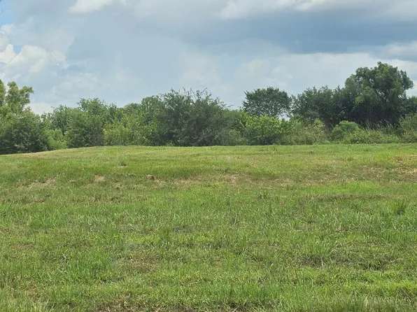 143 Colvan St, Raceland, LA 70394