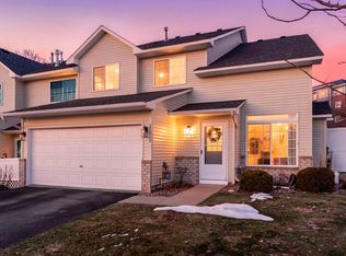 8706 Quarry Ridge Ln Unit D, Woodbury, MN 55125