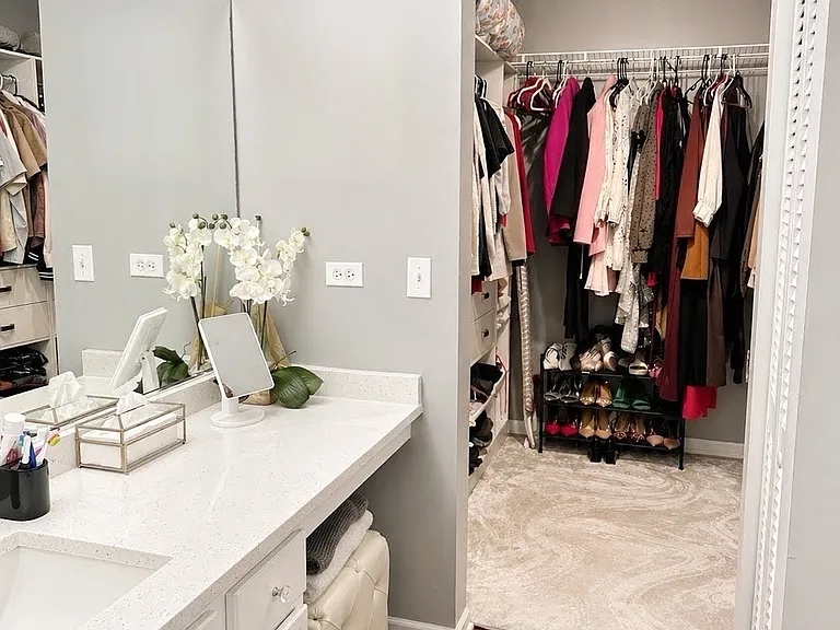 640 Four Seasons Blvd — Photo 10
