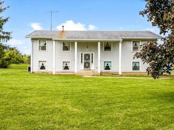 8613 N Buck Creek Pike, Mooreland, IN 47360