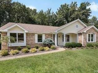 8 Cedar Valley Ct, Saint Charles, MO 63303