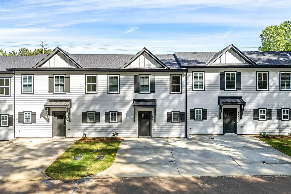 Building Photo - 938 Winslow Ct